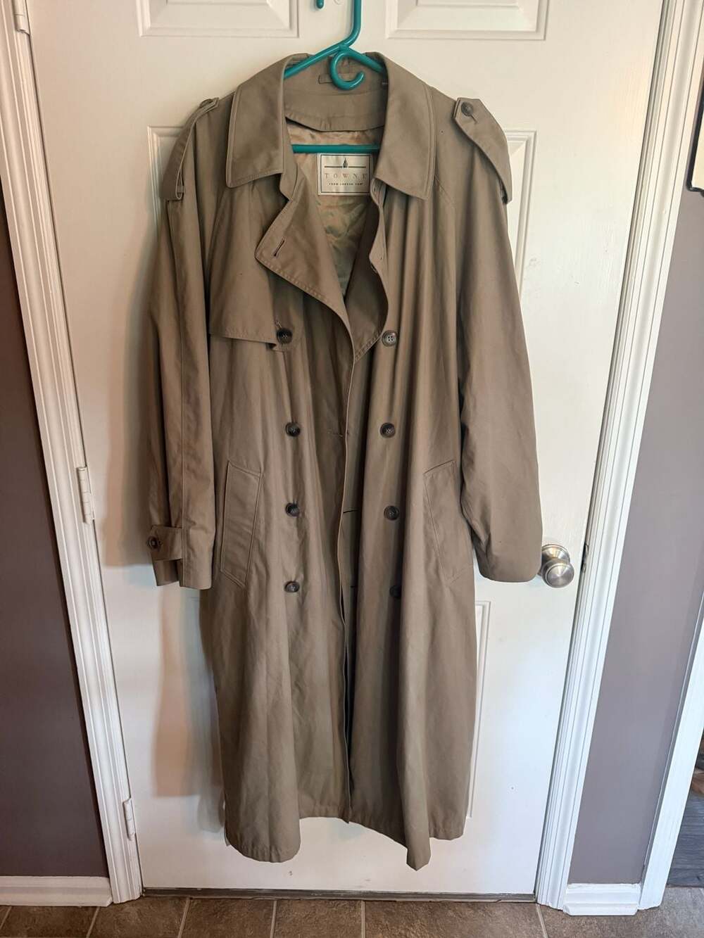 Towne by London Fog Men's Beige Belted Trench Coat Size 46 Long
